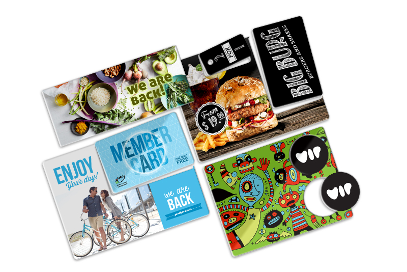 custom printed plastic postcard by cardprinting.com